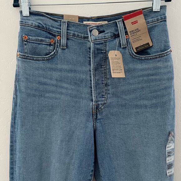 Levi's Ribcage Distressed Straight Ankle Jeans Super High Rise Denim Size 26 NWT - Picture 4 of 14